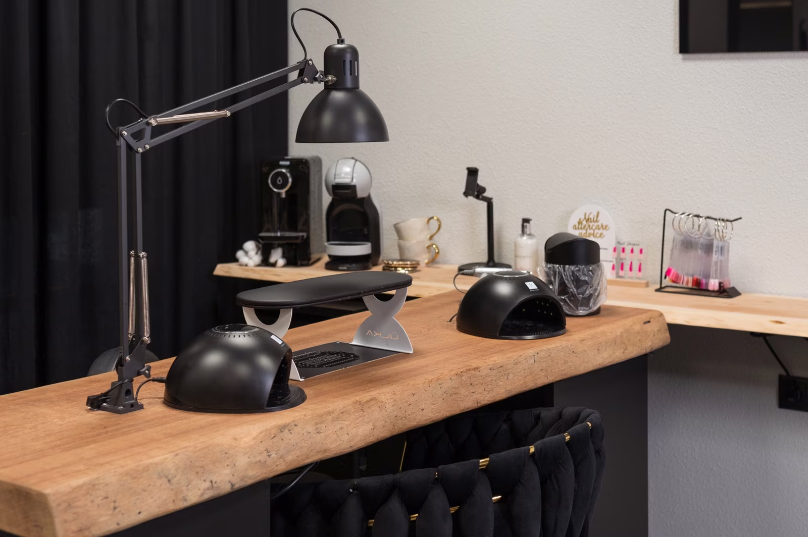 Balie van Sparklezz Beauty op Celsius 10 in Meppel